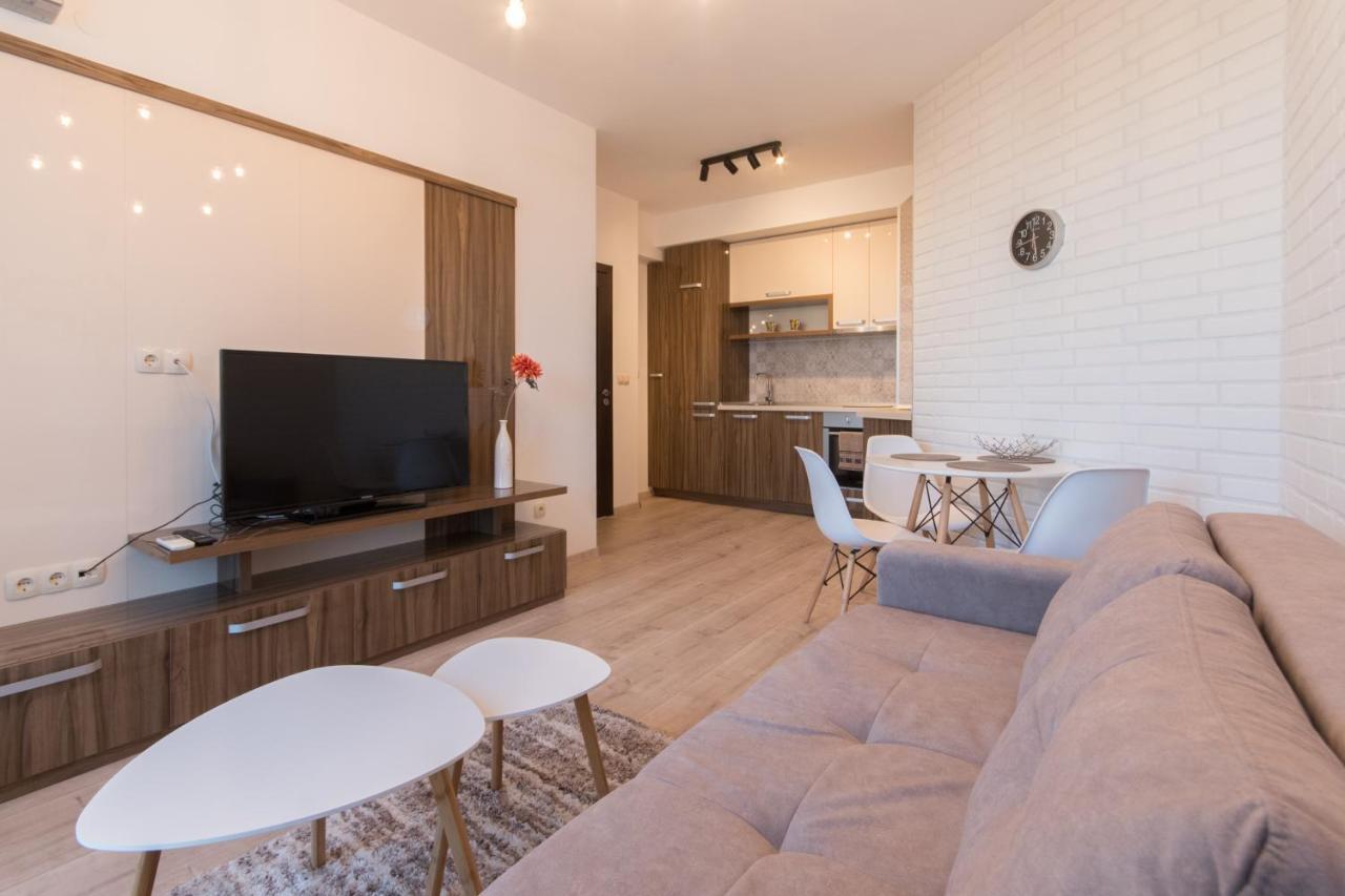 City Apartments Triumph Varna Luaran gambar