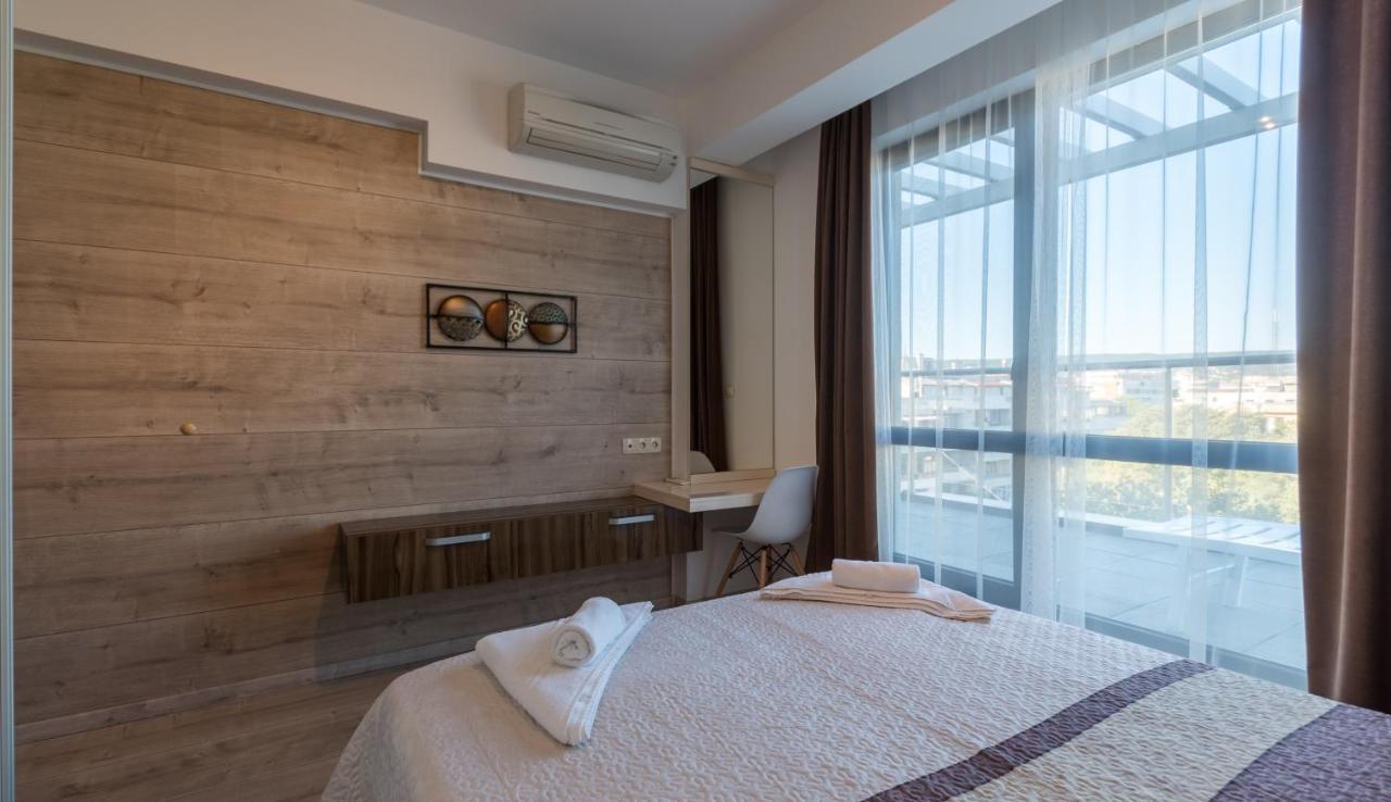 City Apartments Triumph Varna Luaran gambar