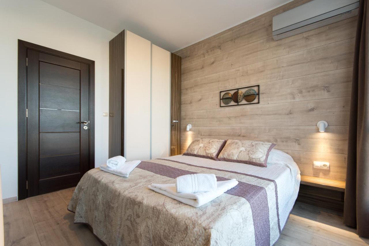 City Apartments Triumph Varna Luaran gambar