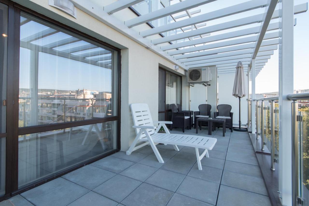 City Apartments Triumph Varna Luaran gambar