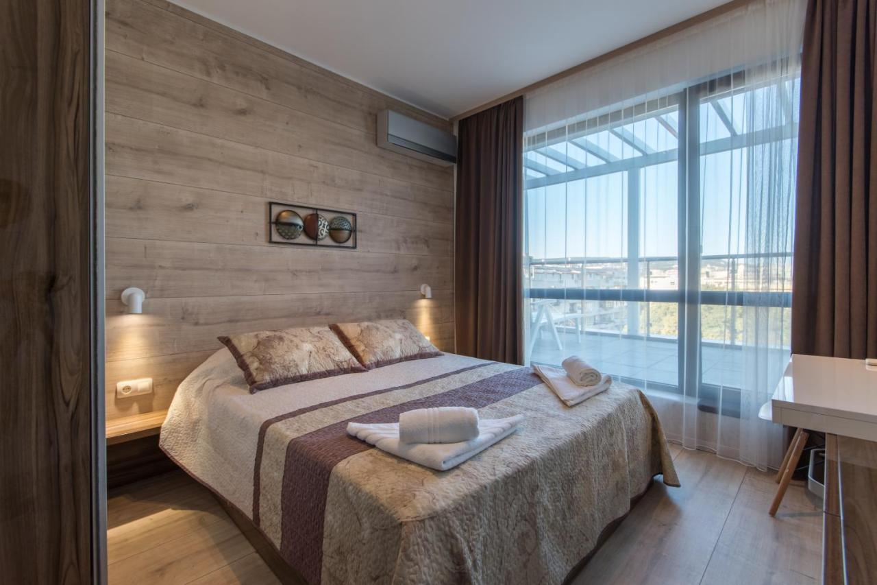 City Apartments Triumph Varna Luaran gambar