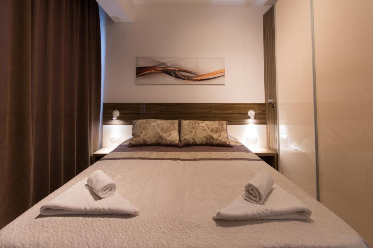 City Apartments Triumph Varna Luaran gambar